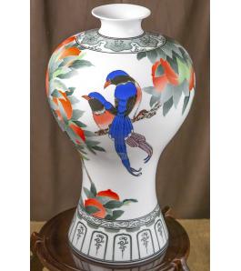 《桃实延年》瓶