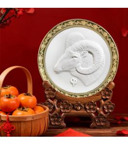 《十二生肖·羊》浮雕瓷盘