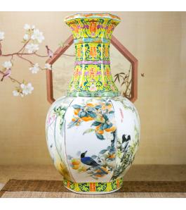 《六合纳千祥》六面瓶